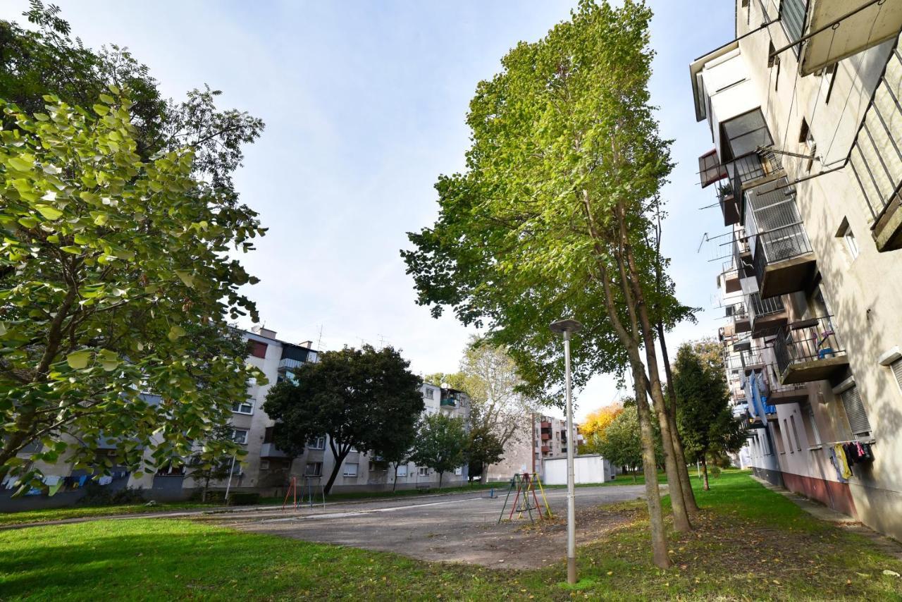 Studio Apartment Aneta Zagreb Extérieur photo